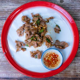 กะเพาน่องลาย