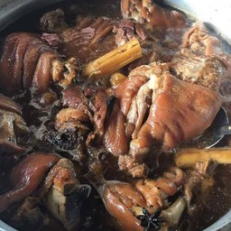 ข้าวขาหมู