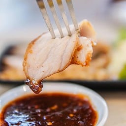 คอหมูย่าง