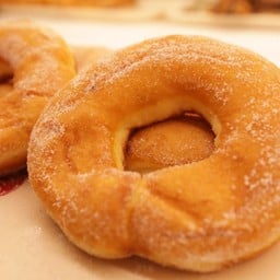 โดนัทน้ำตาล