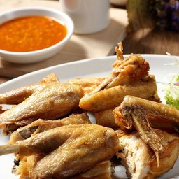ไก่สาวทอดจิ่มแจ่ว