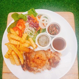 สเต๊กไก่พริกไทยดำ