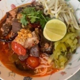ก๋วยเตี๋ยวหลอดเจ เจ้าเก่า สุขสวัสดิ์26