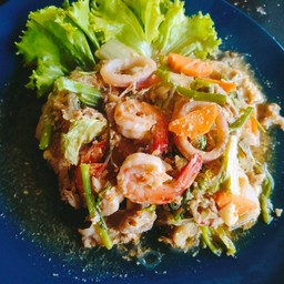 สุกี้ทะเลแห้ง