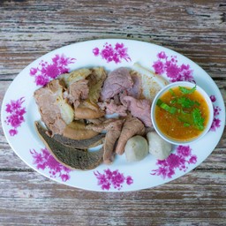 ลวกจิ้มเนื้อ