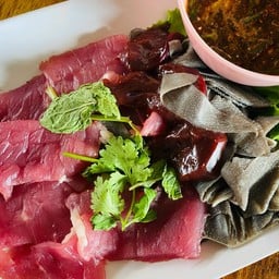 ซอยจุเนื้อ+เครื่องใน