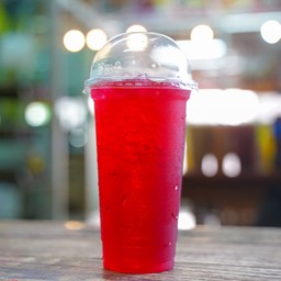 แดงโซดามะนาว