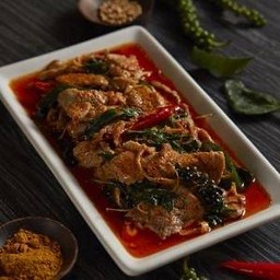 ผัดเผ็ด
