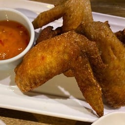 ปีกไก่ทอดกรอบ