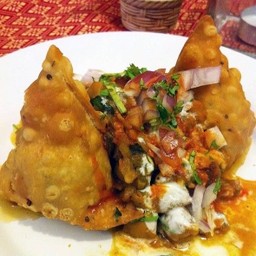 Samosa Ragda