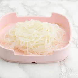 บุกขาวเส้น