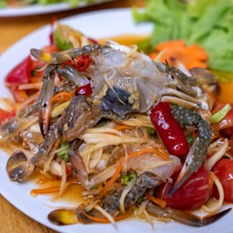 ตำไทย ใส่ปูม้าสดๆแซ๊บจี๊ดโดนใจมากมาย