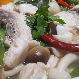 ต้มยำเนื้อปลากะพงน้ำใส