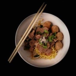 หม้อไฟกวนอู คุณต่าย