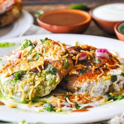 ALOO TIKKI CHAAT