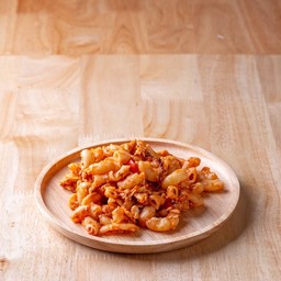 Stir Fried Macaroni With Chicken Sauce