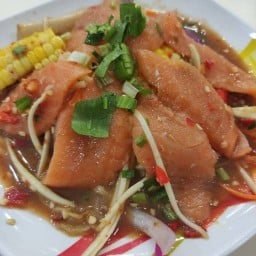 ร้านยำแม่สั่งลุยและข้าวไก่ทอด