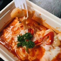 ต๊อกบ๊อกกี ใส่ชีส