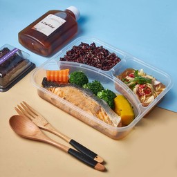 S9 ชุดข้าวปลาแซลมอนย่างน้ำปลา ยำมะม่วง Grilled Salmon with Fish Sauce and Mango Salad