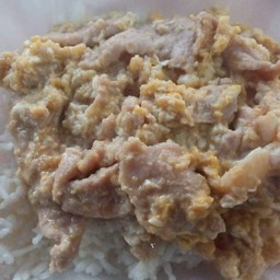 หมูไข่