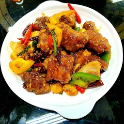 ไก่ผัดเฉฉวน 川式炒鸡