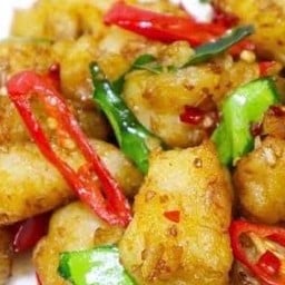 เนื้อปลาผัดพริกสด