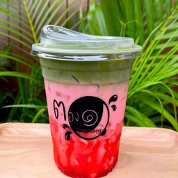 สตอเบอรี่มัทฉะ