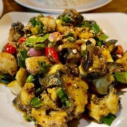 ลาบหอยนา หอยเชอรี่