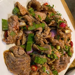ลาบเนื้อน่องลาย
