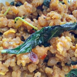 ข้าวกะเพราหมูสับพริกแห้งสูตรโบราณ
