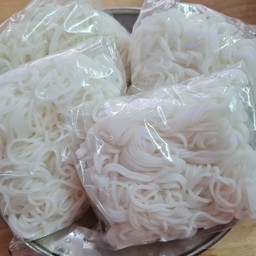 ขนมจีนเปล่า