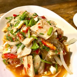 ยำหมูยอ