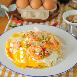 ข้าวหน้าไข่ยู่ยี่กุ้งชิ้นน้ำปลาพริกรสเด็ด