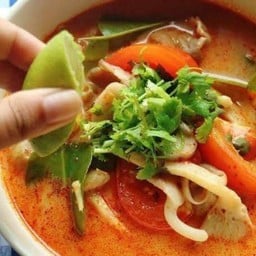 ต้มยำน้ำข้น น้ำใส