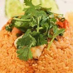 ข้าวผัดต้มยำ