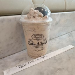 คุ้กกี้แอนด์ครีม S