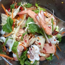 เจ๊มุก ส้มตำ ยำยั่ว