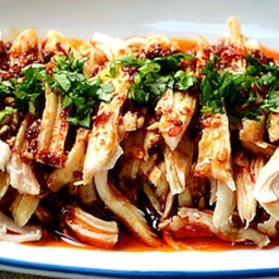 ไก่ฉีกซอสหม่าล่า 麻辣鸡丝