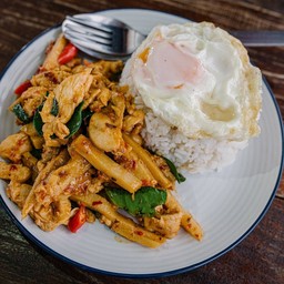 พริกแกงหน่อไม้ไก่