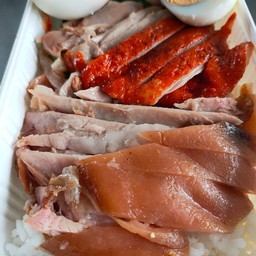ข้าวขาหมู + เป็ด