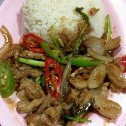 ข้าว ผัดพริกหมู