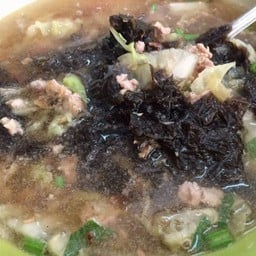 ต้มจืดสาหร่ายหมูสับ