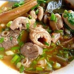 ต้มแช่ปเคื่องในเนื้อ