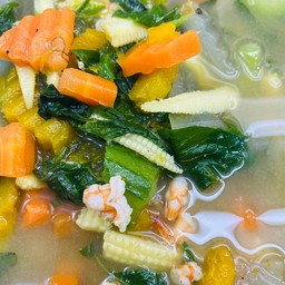 แกงเลียงกุ้งสด