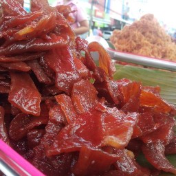 ข้าวเหนียวหมู