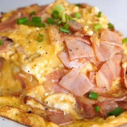 ข้าวไข่ข้นเบคอน