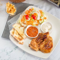 9 สเต็กไก่สไปซี่