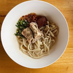 ก๋วยจั๊บซอย 9