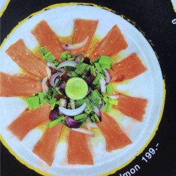 ยำแซลมอล