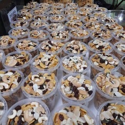 คอนเฟลกธัญพืชเคลือบคาราเมล